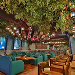 ARTOTEL Suites Mangkuluhur Jakarta