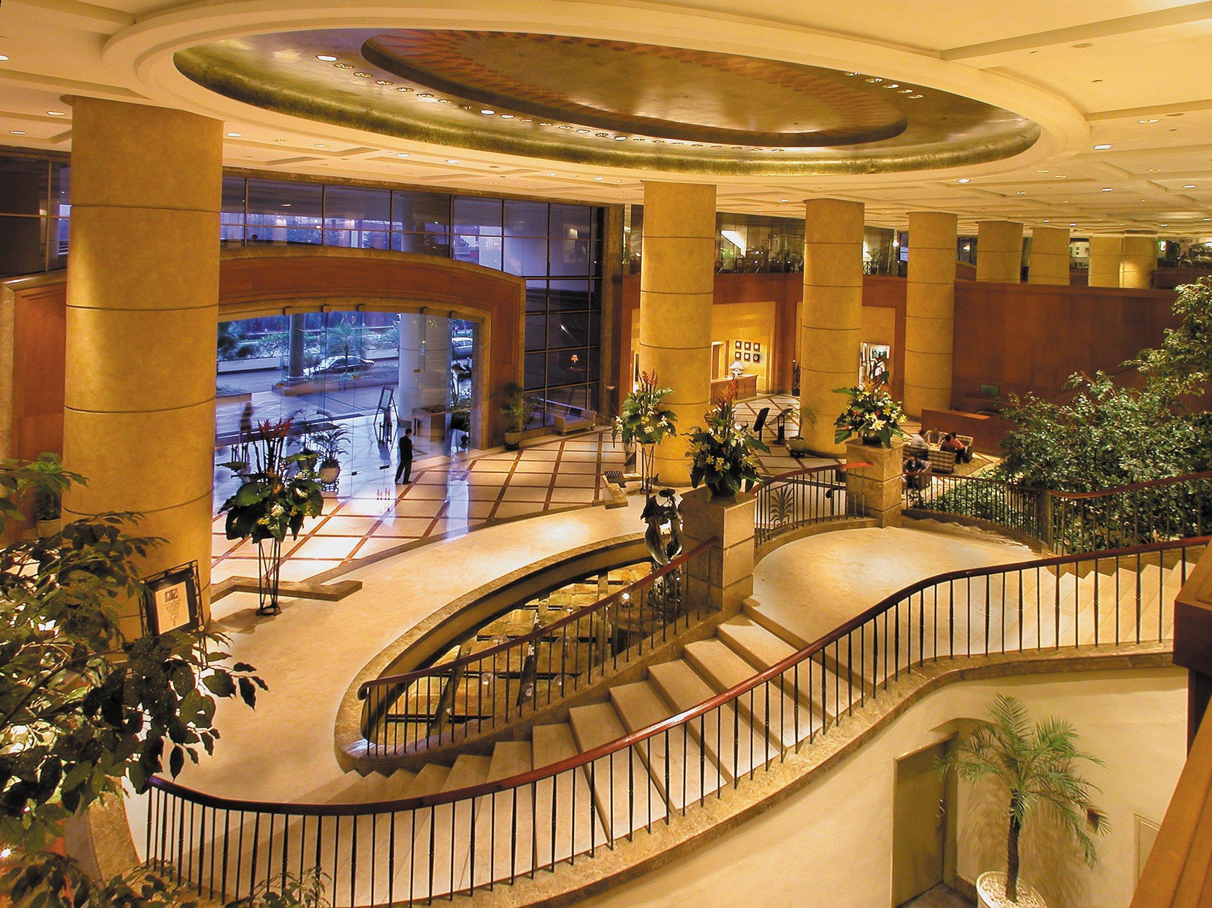 Hotel Artotel Mangkuluhur Jakarta