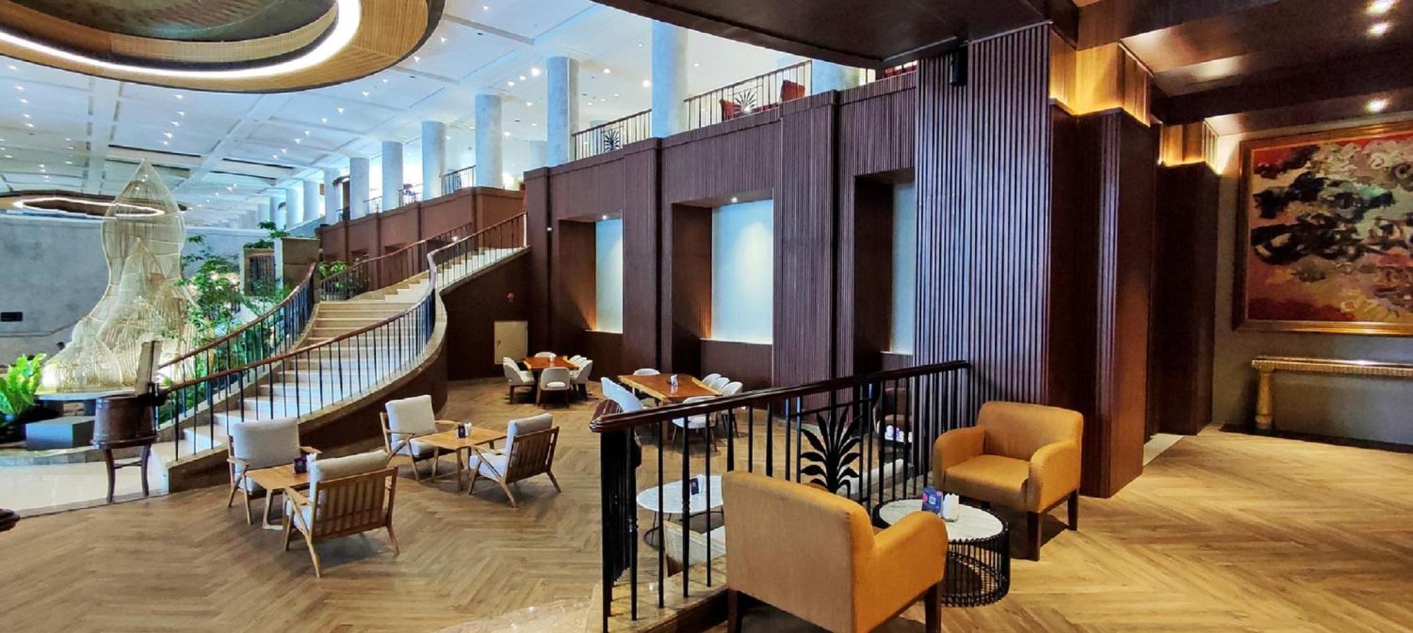 Hotel Artotel Mangkuluhur Jakarta